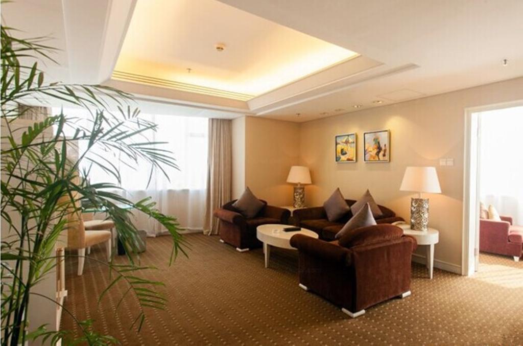 Tienyow Grand Hotel Haikou  Rom bilde